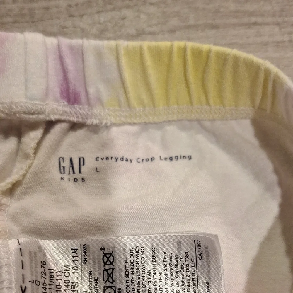🍋‍🟩Gap Kids Tie Dye Everyday Crop Leggings🍍